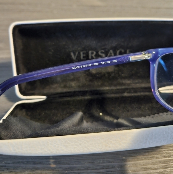 Versace prescription glasses in purple - Picture 2 of 5